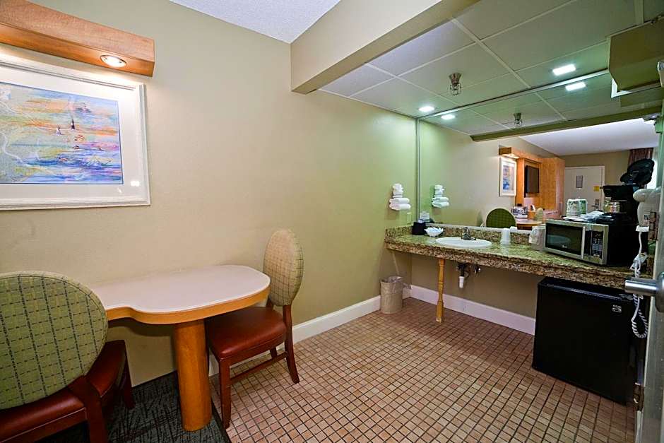 Desoto Beach Hotel