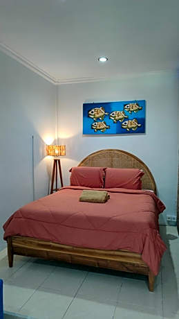 Deluxe Double Room with Extra Bed