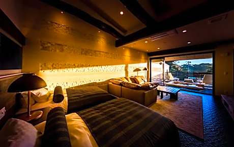 Ruri Guestroom with Open-Air Bath