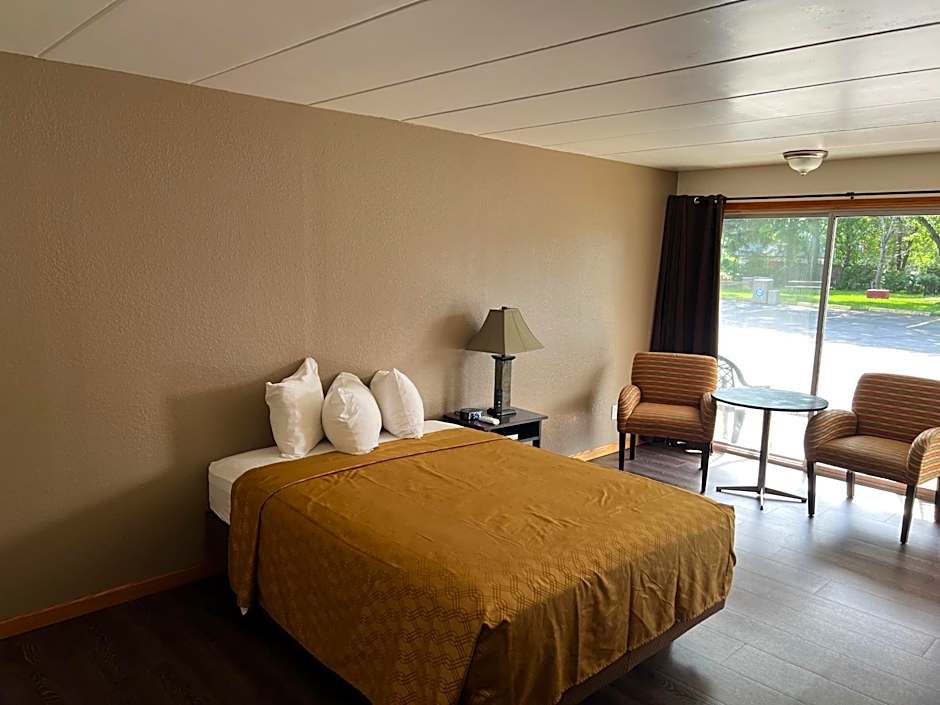 Amber's Inn and Suites