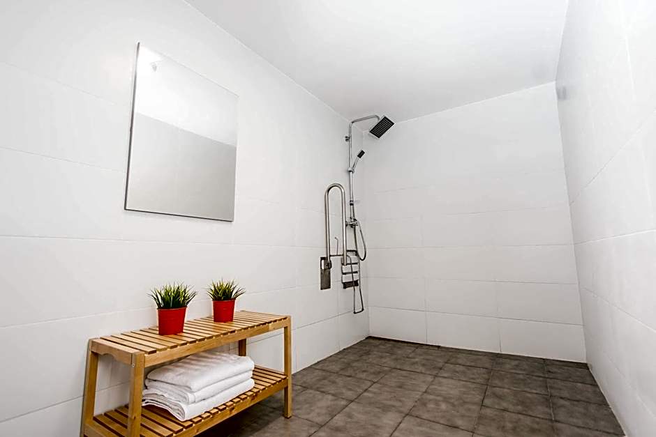 360 Hostel Barcelona Arts&Culture