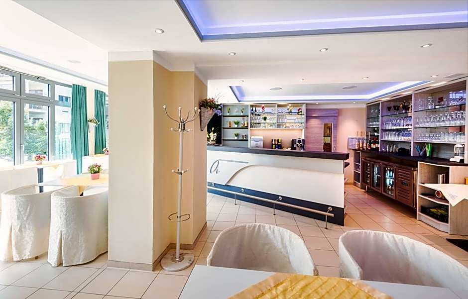 ALPHA HOTEL Hermann von Salza