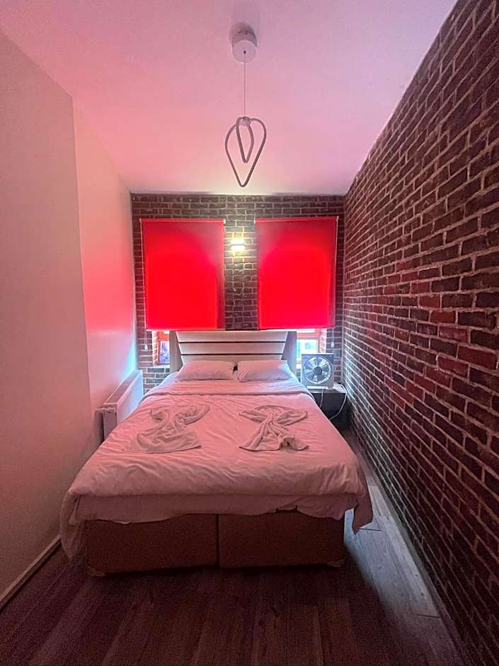 GRAND BELLA VİSTA Hostel