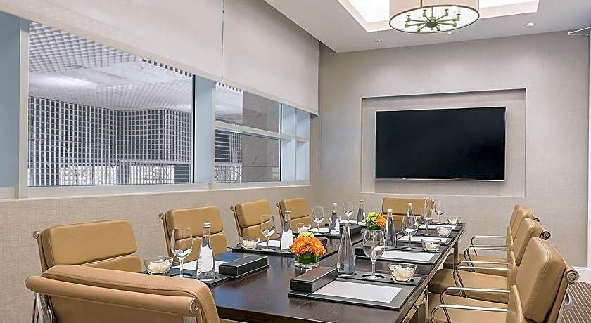 Discovery Primea Hotel