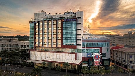 M-One Hotel Harbour Bay