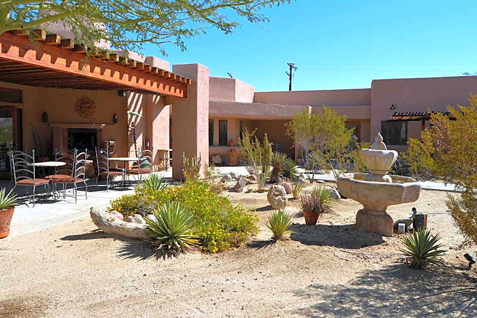 Borrego Valley Inn