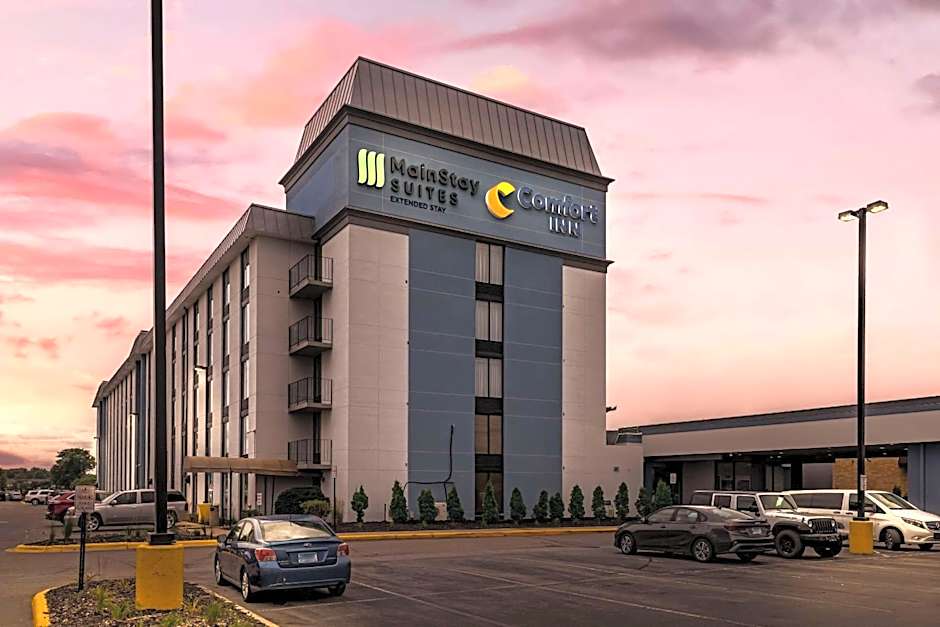 MainStay Suites MSP Airport - Mall Of America