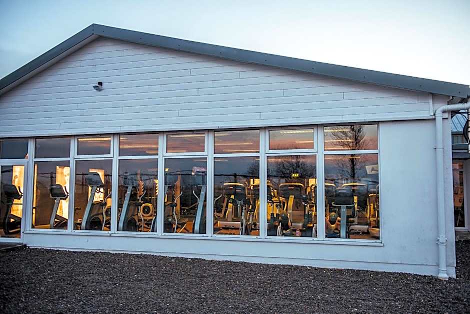 Bowfield Hotel & Country Club