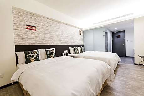 Standard Family Room