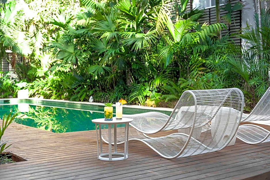 Le Cameleon Hotel