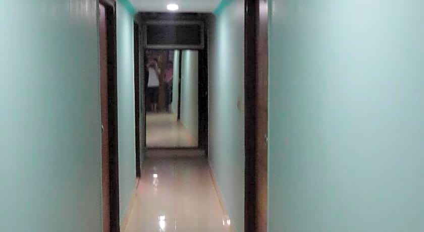 Hotel Swarajya Palace