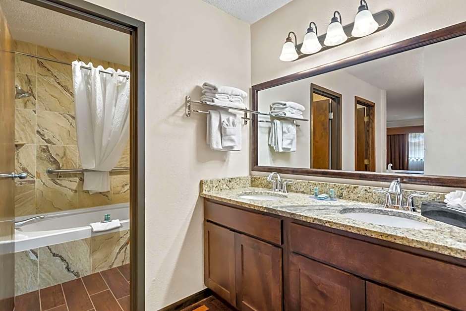 Best Western Tower West Lodge