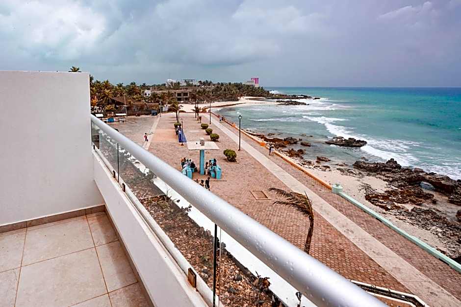 The Mint Resort Isla Mujeres