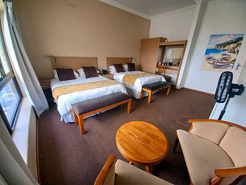 Gonubie Hotel