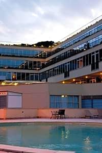 Cardinal Saint Peter Hotel