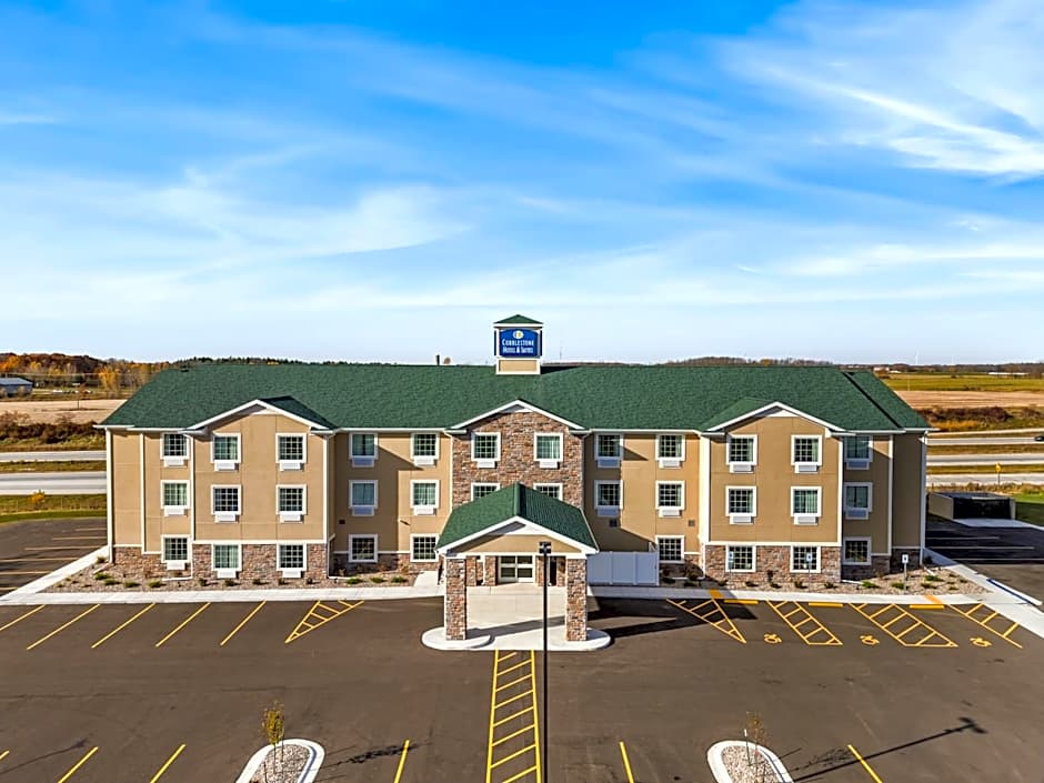 Cobblestone Hotel & Suites Denmark - Green Bay