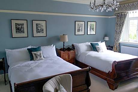 Deluxe Double or Twin Room with Garden View