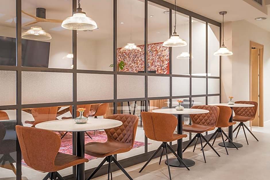 Aerohotel Barcelona Airport 24h