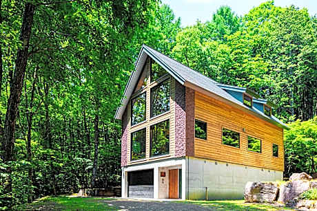 Phoenix Chalets by HHG