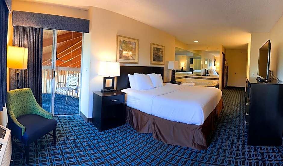 Baymont by Wyndham Howell/Brighton