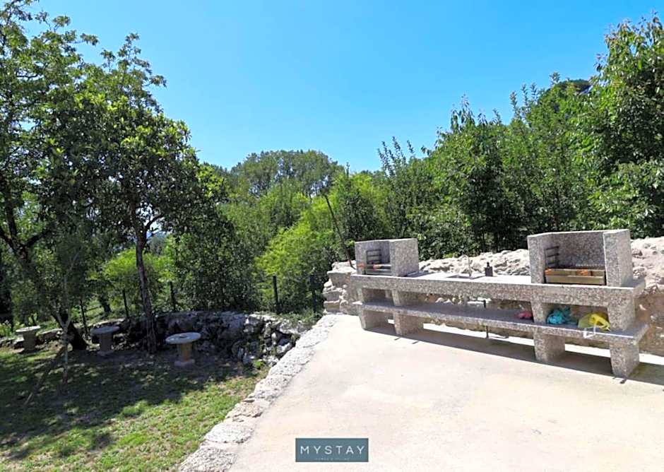 Casa d'Henrique Retreat Pool and Spa