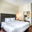 Clarion Inn & Suites Central Clearwater Beach
