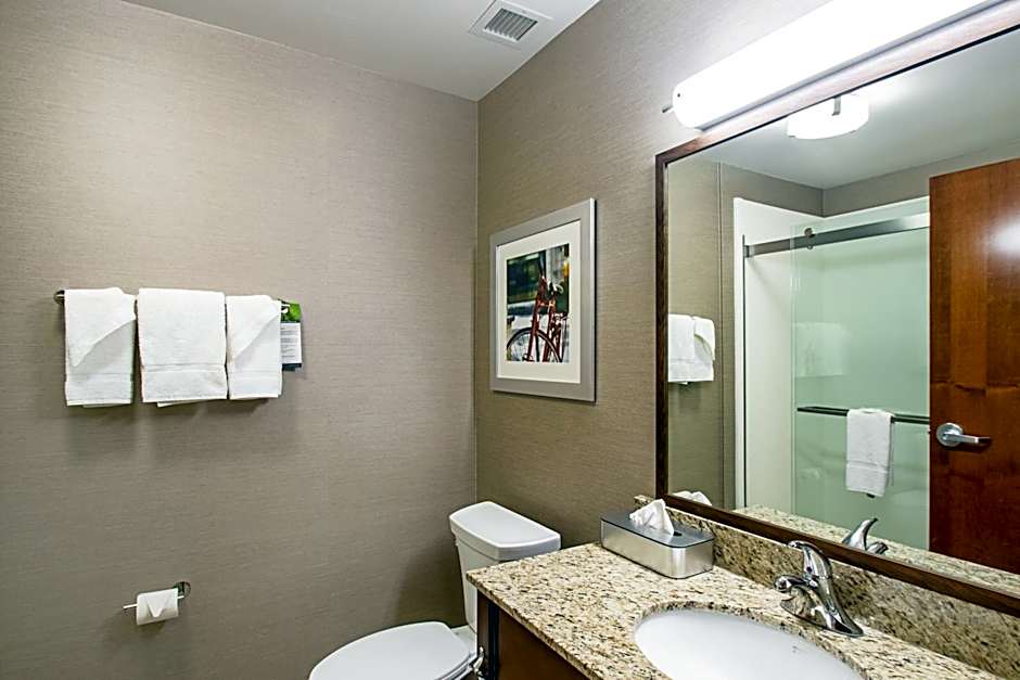 MainStay Suites Madison - Monona