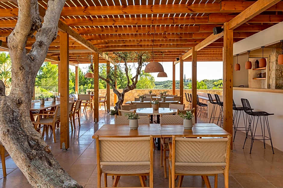 Paliokaliva Apartments and Villas