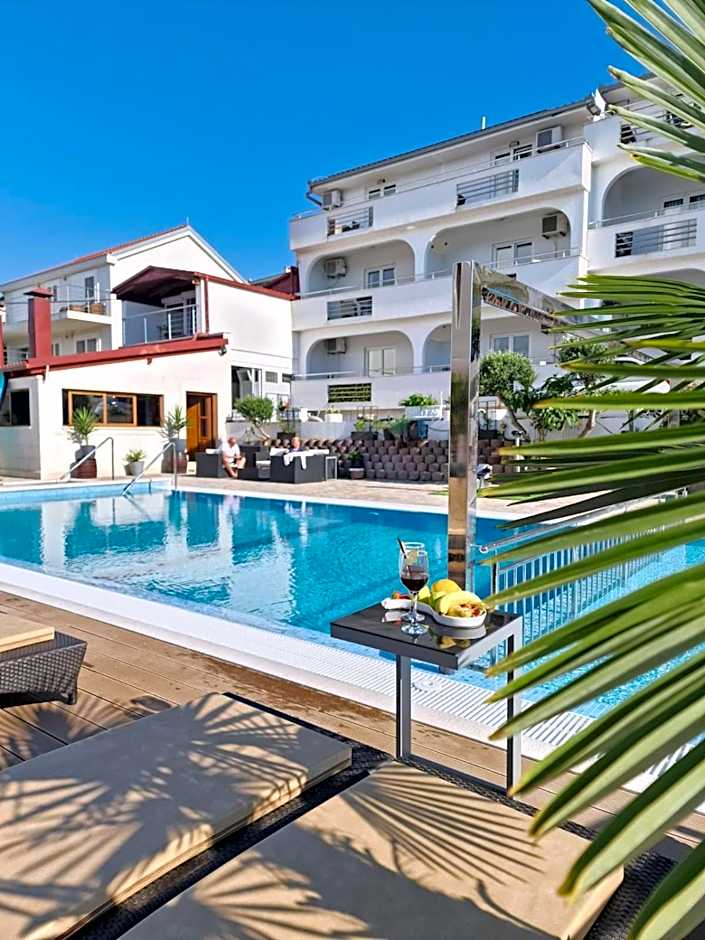 Luxury Apartments Silva with sea view