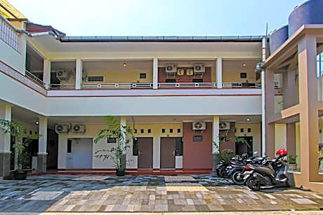 Hotel O Wahidin Guesthouse