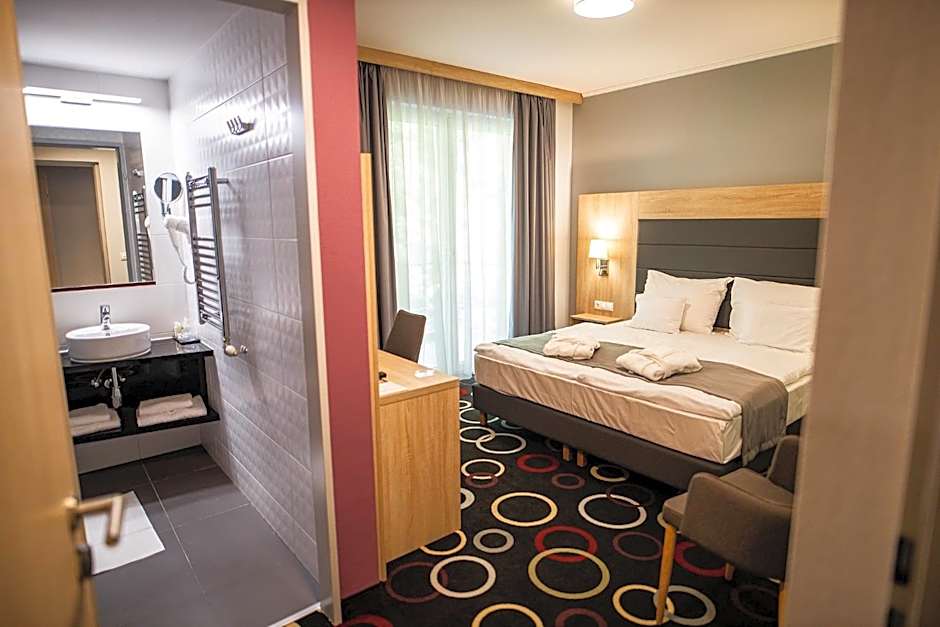 Garden Hotel Wellness és Konferencia