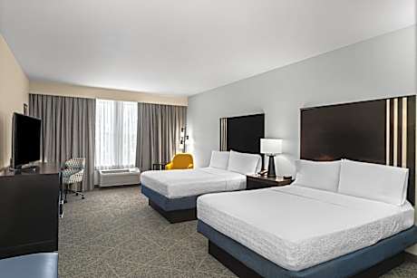 Room with Two Queen Beds - Non-Smoking