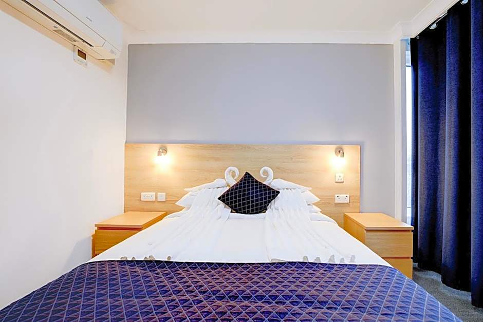 OYO The Chiltern Hotel