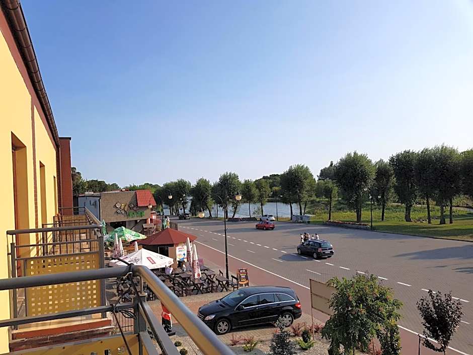 Zajazd u Piasta Kołodzieja