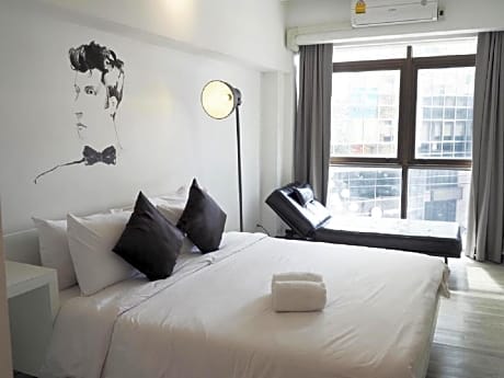 3 Howw Hostel at Sukhumvit 21