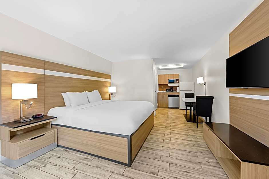 MainStay Suites Knoxville - Cedar Bluff