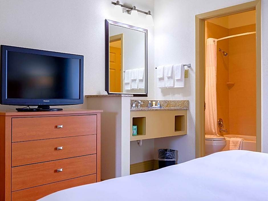 Comfort Suites Baton Rouge South I-10