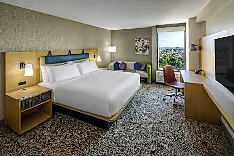 King Room