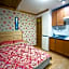 Goodstay White Cabin Pension