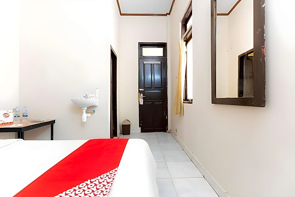 Hotel O Wisma Pelita Mas