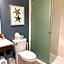 Sand Pebbles Inn