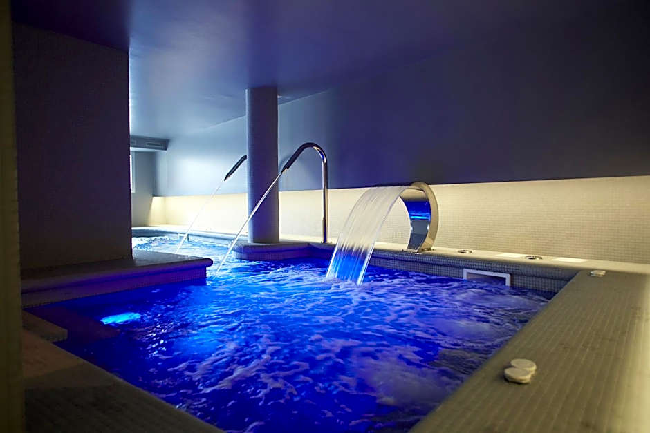 Ski Plaza Hotel & Wellness