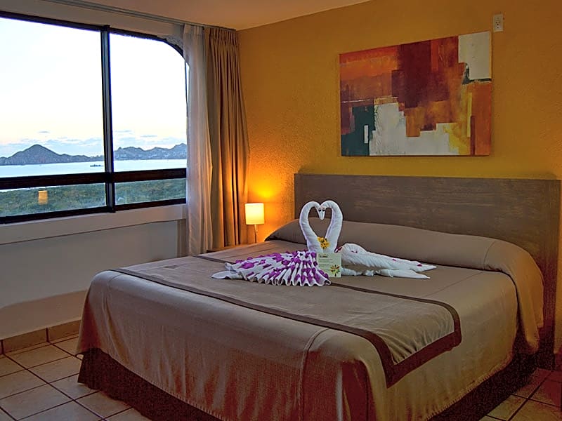 Sunrock Hotel & Suites