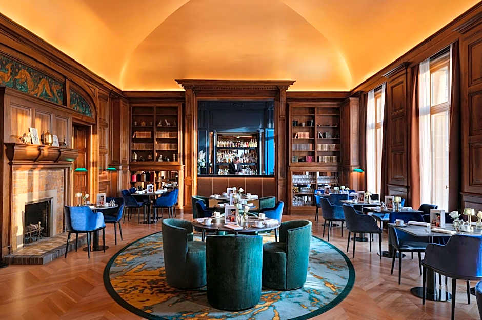 InterContinental Hotels Chantilly Chateau Mont Royal By IHG