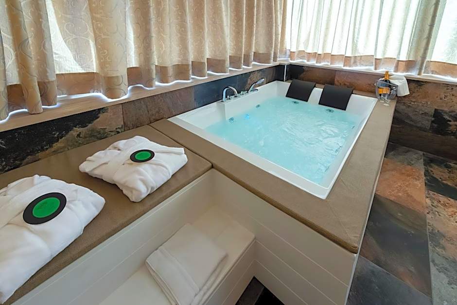 Hotel De La Ville Relais