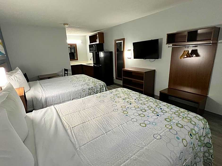 HomeTowne Studios Florence, KY-Cincinnati Airport