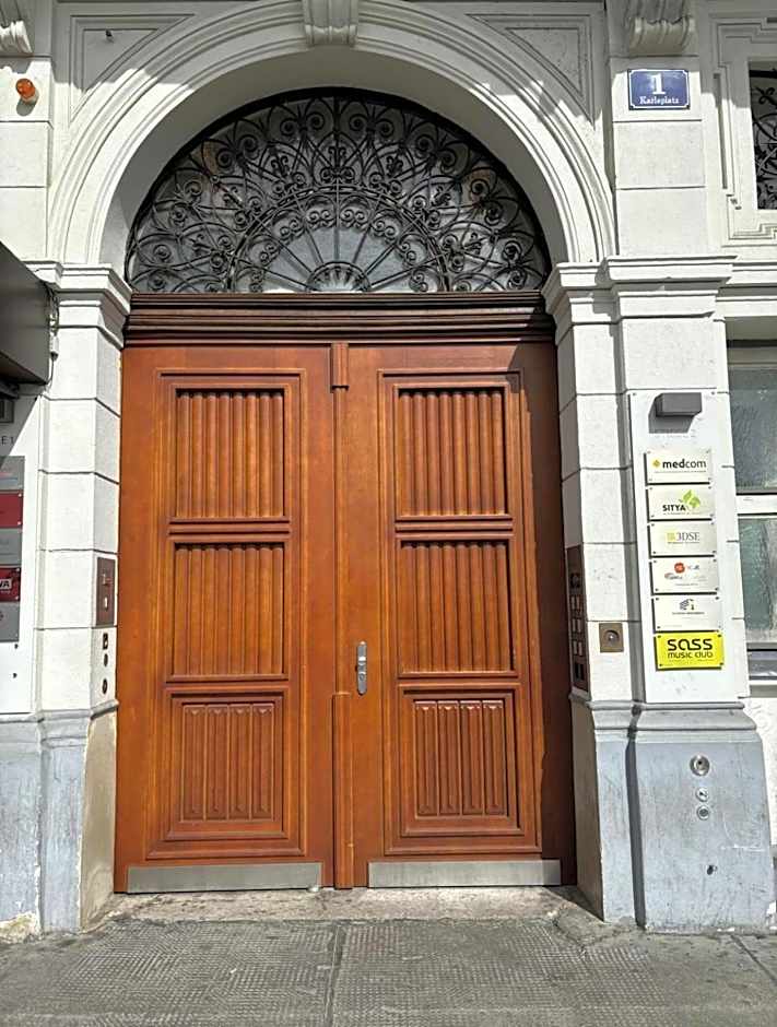 KH Opera Apartments