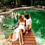 Nahouse Jungle Lodges