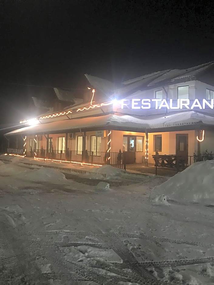 KM 80 Restaurant & Hotel