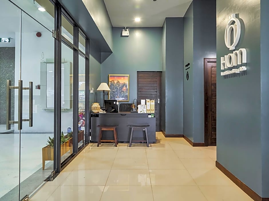 Hom hostel & Cooking club